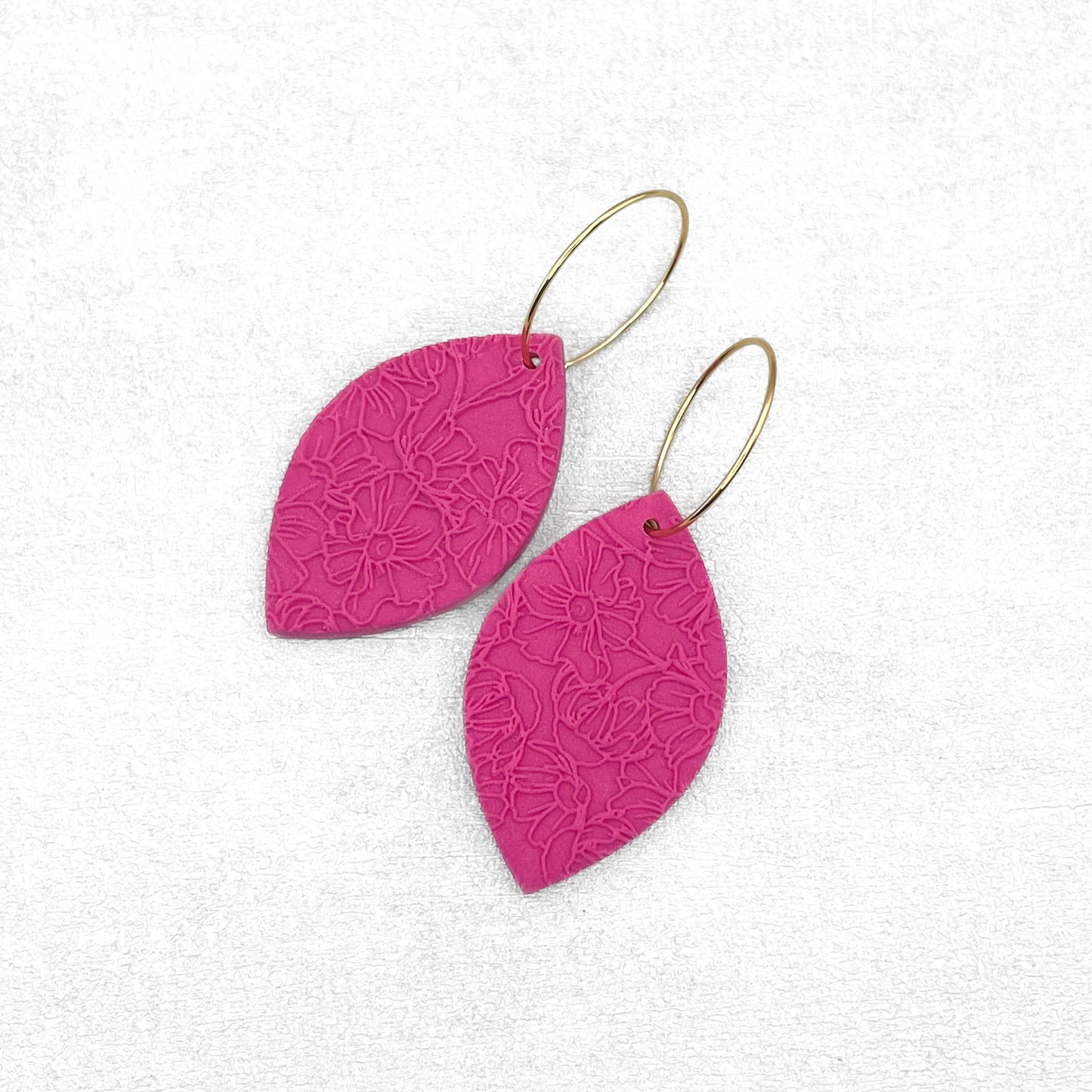 Magenta oval earrings. Handmade polymer clay earrings.