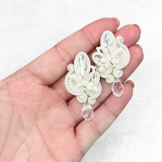 Ivory soutache earrings. Unique handmade bridal earrings.