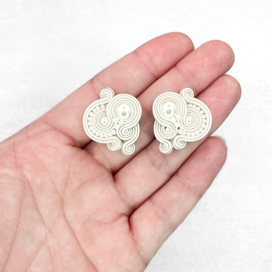 Handmade Bridal Soutache Earrings – Delicate Ivory Earrings