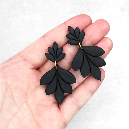 Black leaves earrings. Handmade polymer clay earrings.