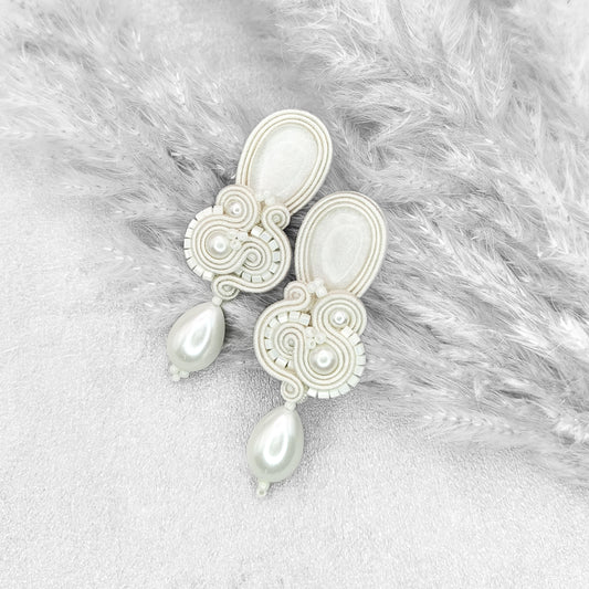 Handmade Bridal Ivory Earrings – Delicate and Lightweight Soutache Earrings