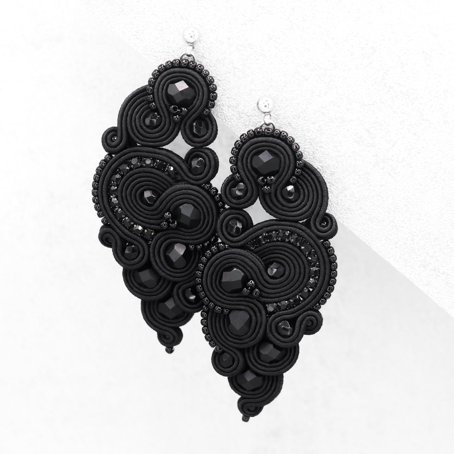 Handmade Black Soutache Earrings and Bracelet – Refined and Unique Jewellery