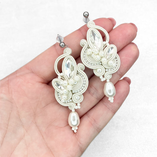 Ivory soutache earrings. Luxury handmade bridal earrings.