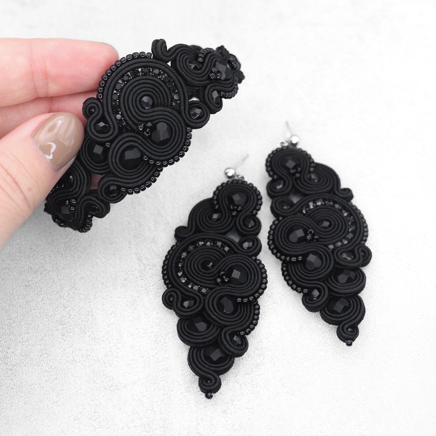 Handmade Black Soutache Earrings and Bracelet – Refined and Unique Jewellery